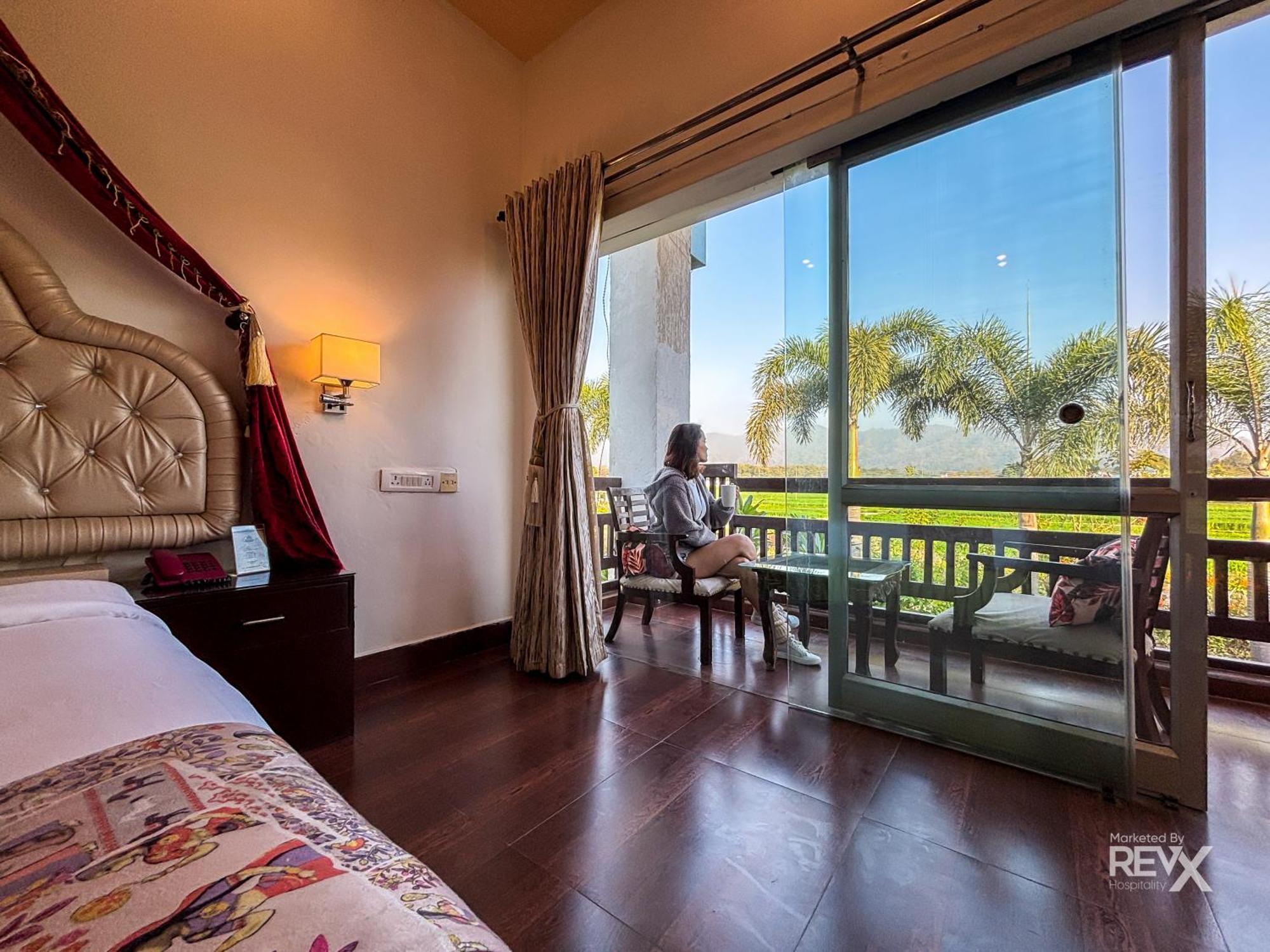 The Neeraj River Forest Resort Ayurvedic Wellness Center Rishikesh Bagian luar foto