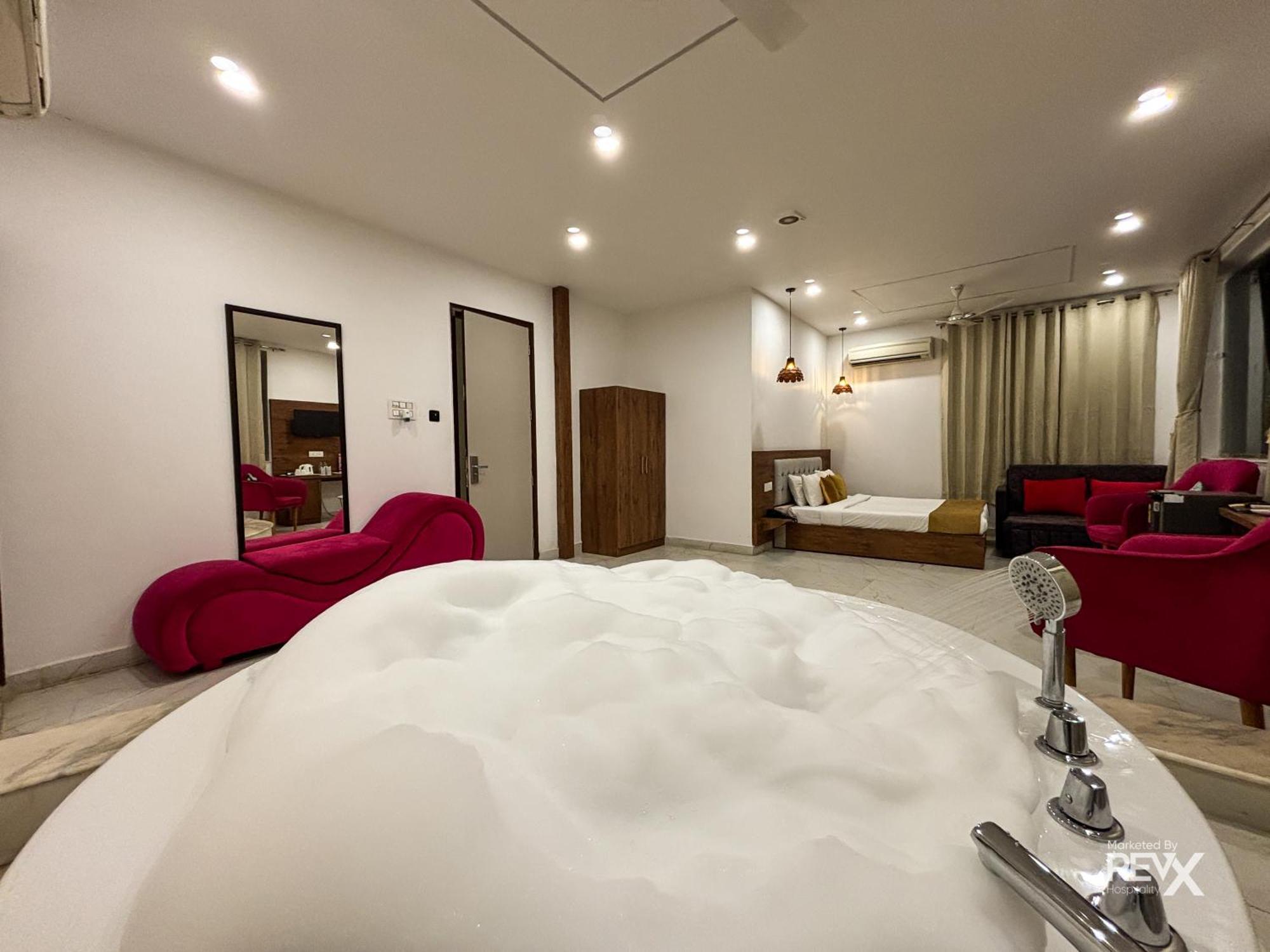 The Neeraj River Forest Resort Ayurvedic Wellness Center Rishikesh Bagian luar foto